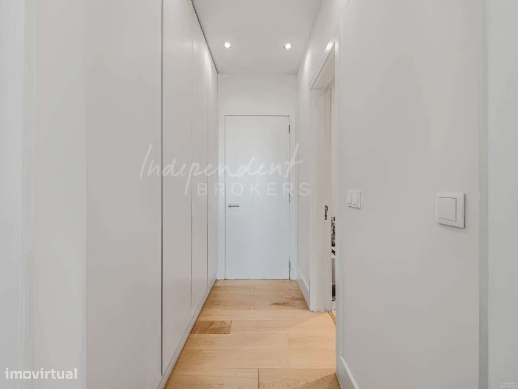 APARTAMENTO T3 TRANSFORMADO EM T2+1 NA AVENIDA CONSELHEIRO FERNANDO...-15