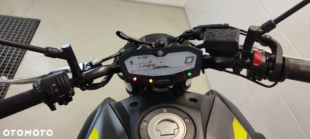 Yamaha MT - 11