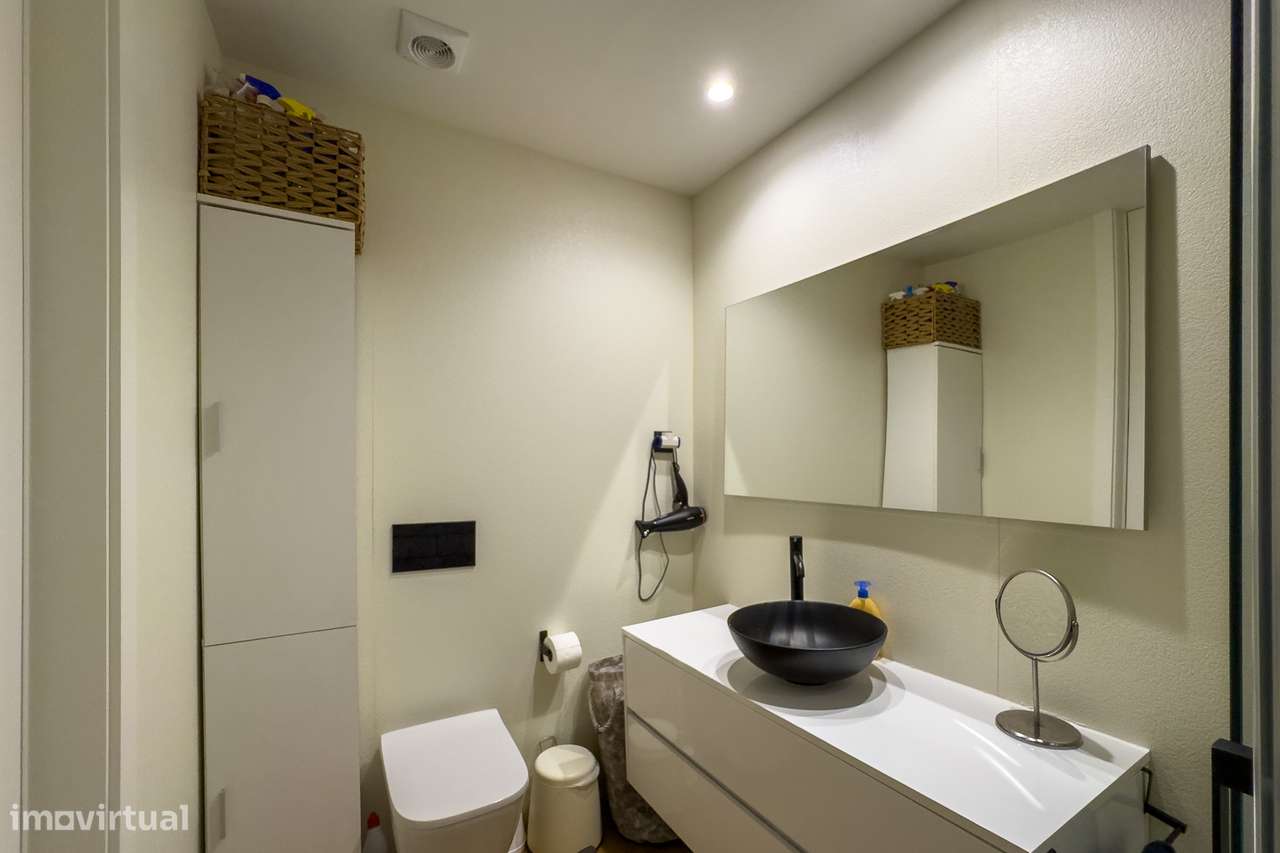 Apartamento T1 renovado, em Amares-5