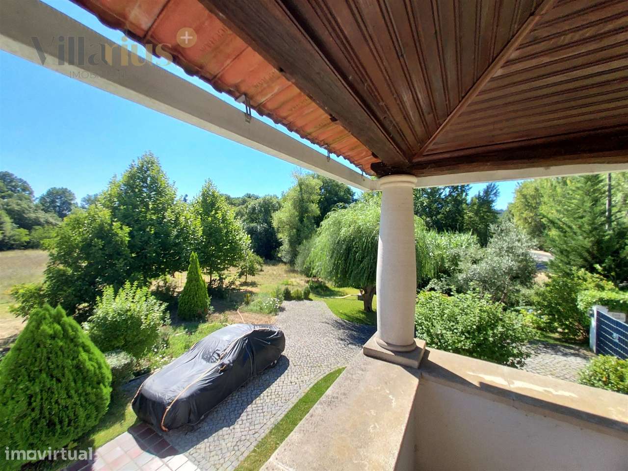 Moradia T4 senhorial c/ terreno entre Tomar e Fátima-40