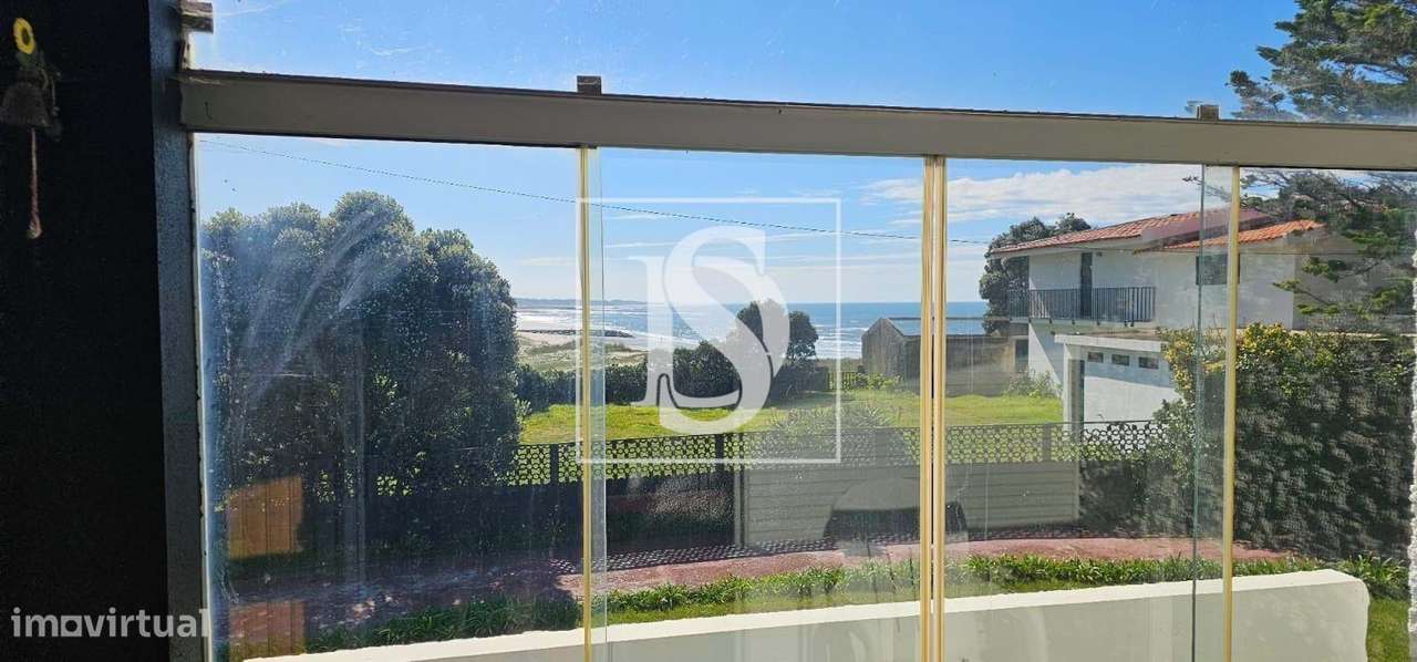 Refúgio sobre o Atlântico – Moradia T5 na 1ª Linha de Mar-7