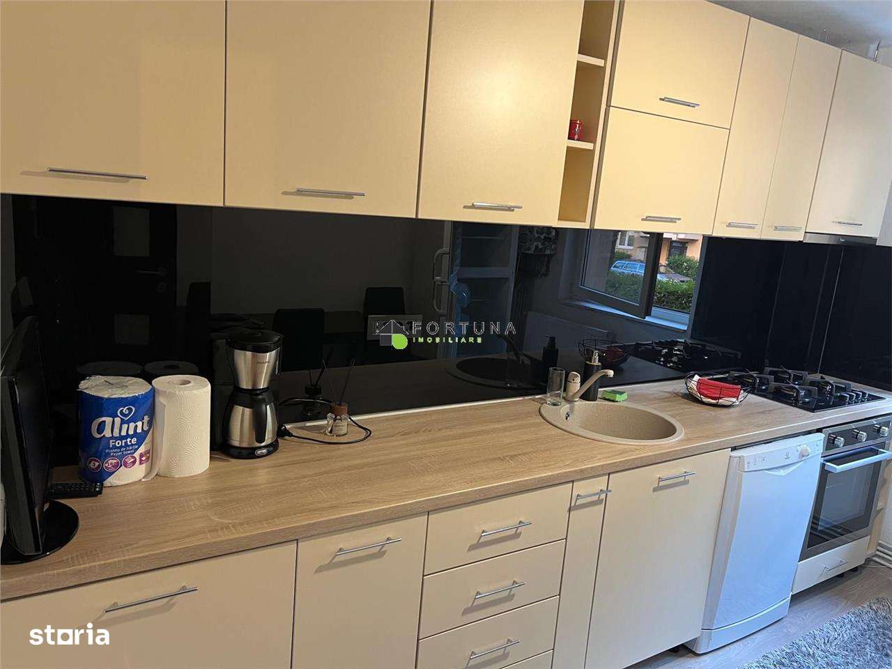 Apartament 3 camere decomandat mobilat utilat - Judetean-10