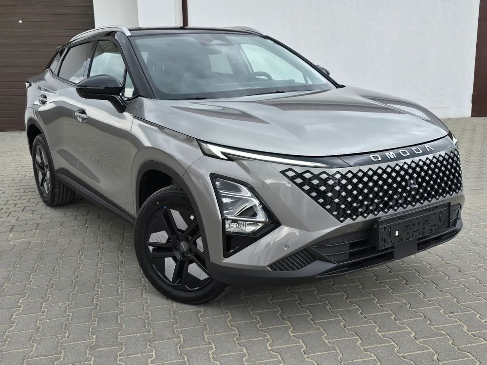 Omoda 5 1.5 T-GDI Hybrid Premium DHT 2026