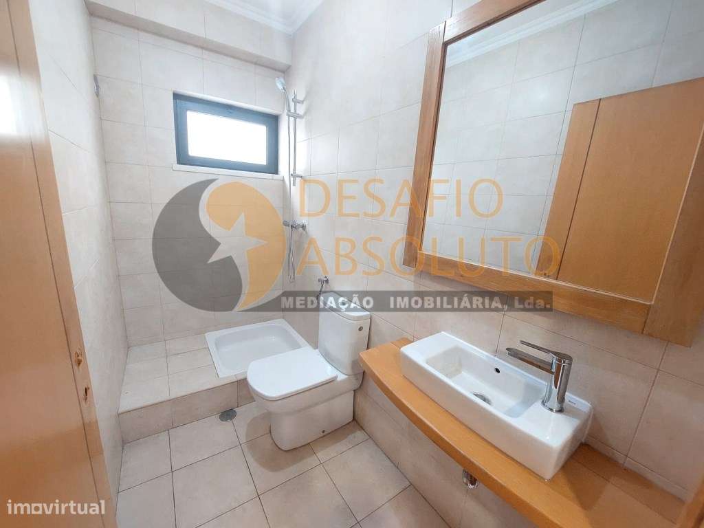 Moradia Isolada T5, boas áreas. Quinta da Alembrança - Feijó-31