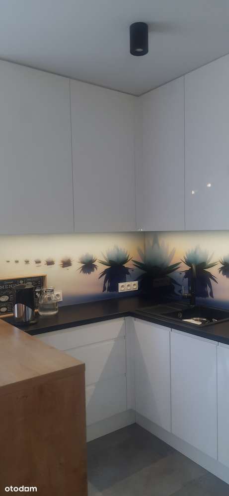 Nowy dom w Osieczanach, urządzony do zamieszkania-9