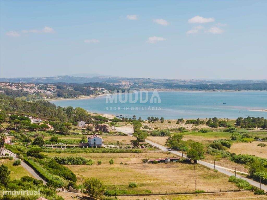 Moradia térrea T1+1 renovada com charme na Rua Direita, 35 mesmo no co-29