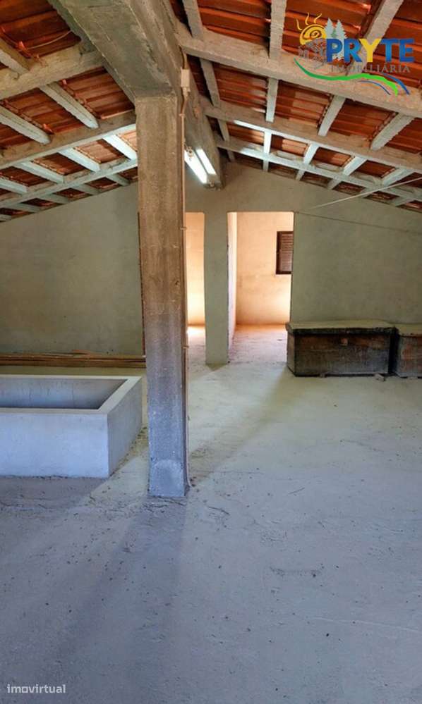 Moradia T3 localizada perto da Sertã-53