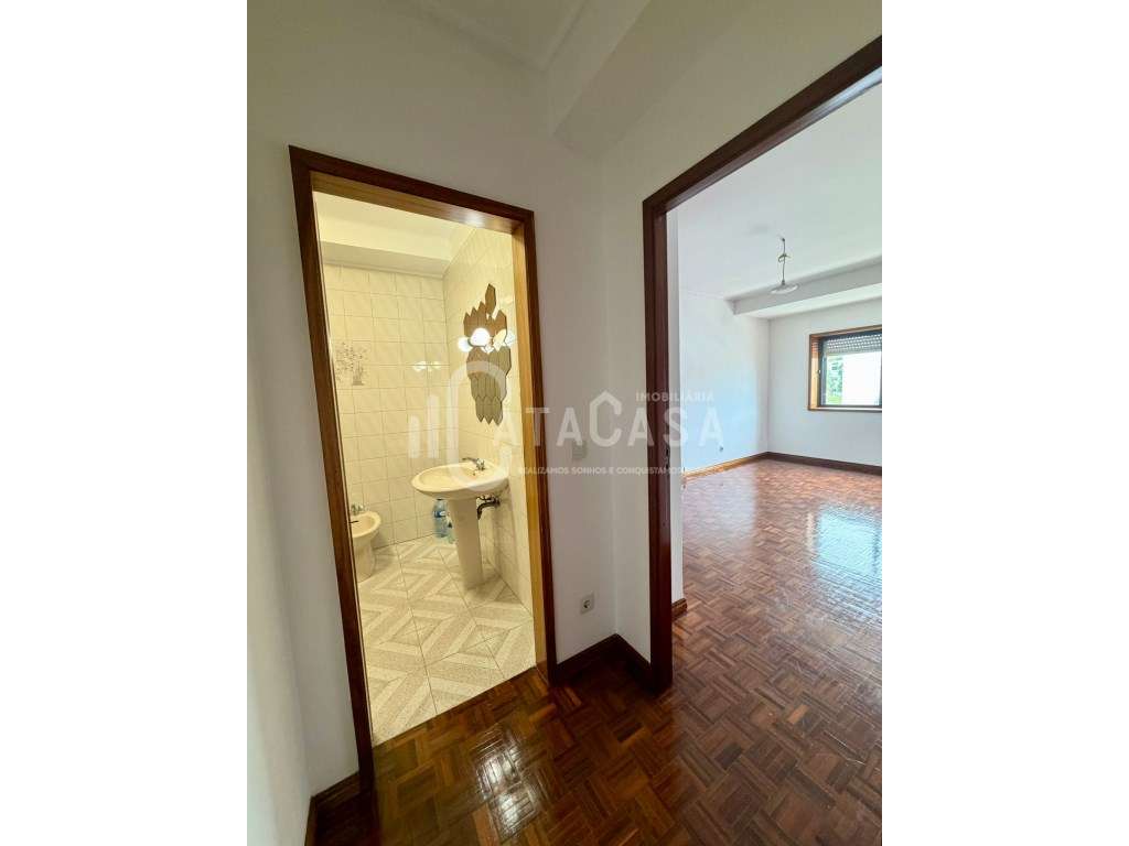 Apartamento T3 no centro de Águeda para venda-15