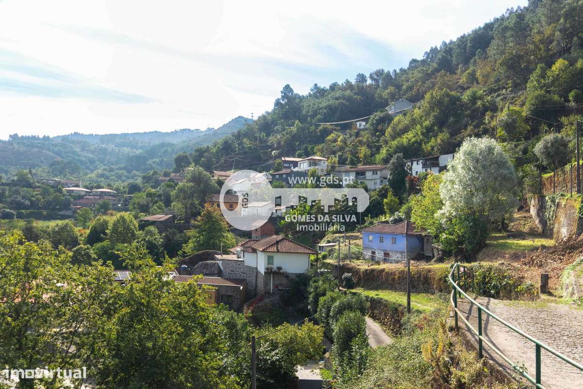 Moradia T3 com 1383m2 em Pandozes, Parada de Bouro Vieira do Minho - Grande imagem: 3/25