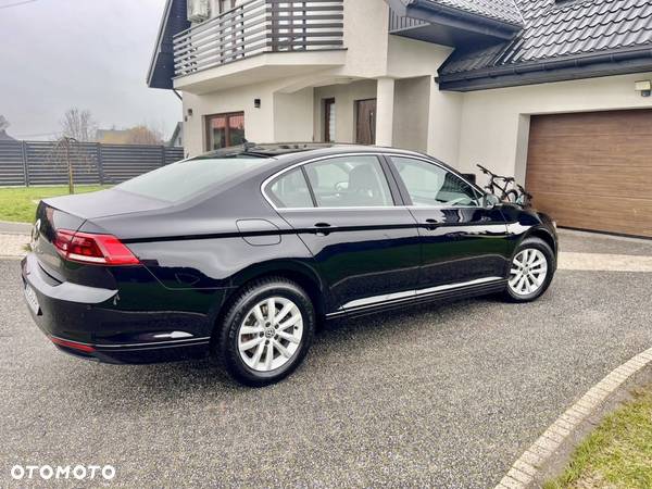 Volkswagen Passat 2.0 TDI EVO Business - 18