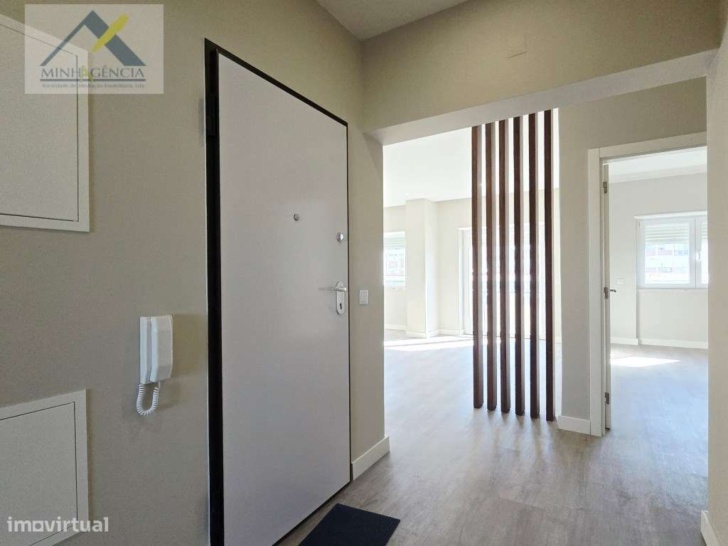 Apartamento T3 remodelado na Algodeia em Setúbal-12