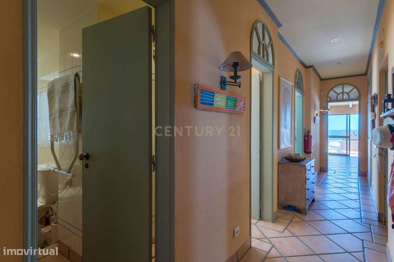 Apartamento T3 com Vista Mar em Portimão, Faro-27