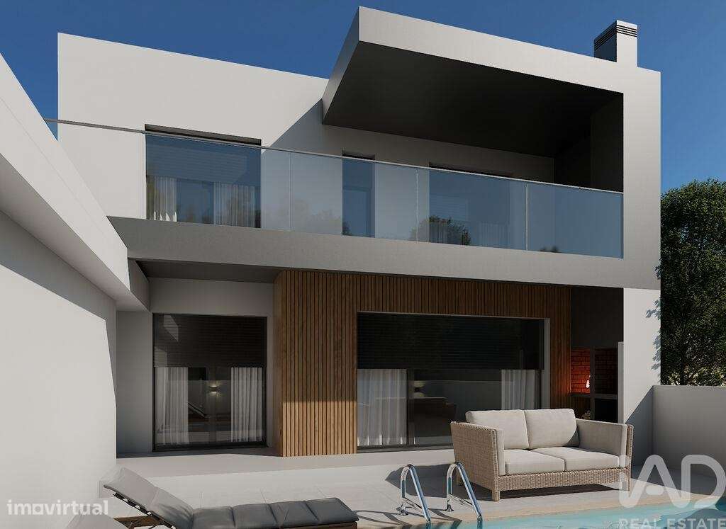 Casa T4 em Amora de 149,00 m2 - Grande imagem: 4/13