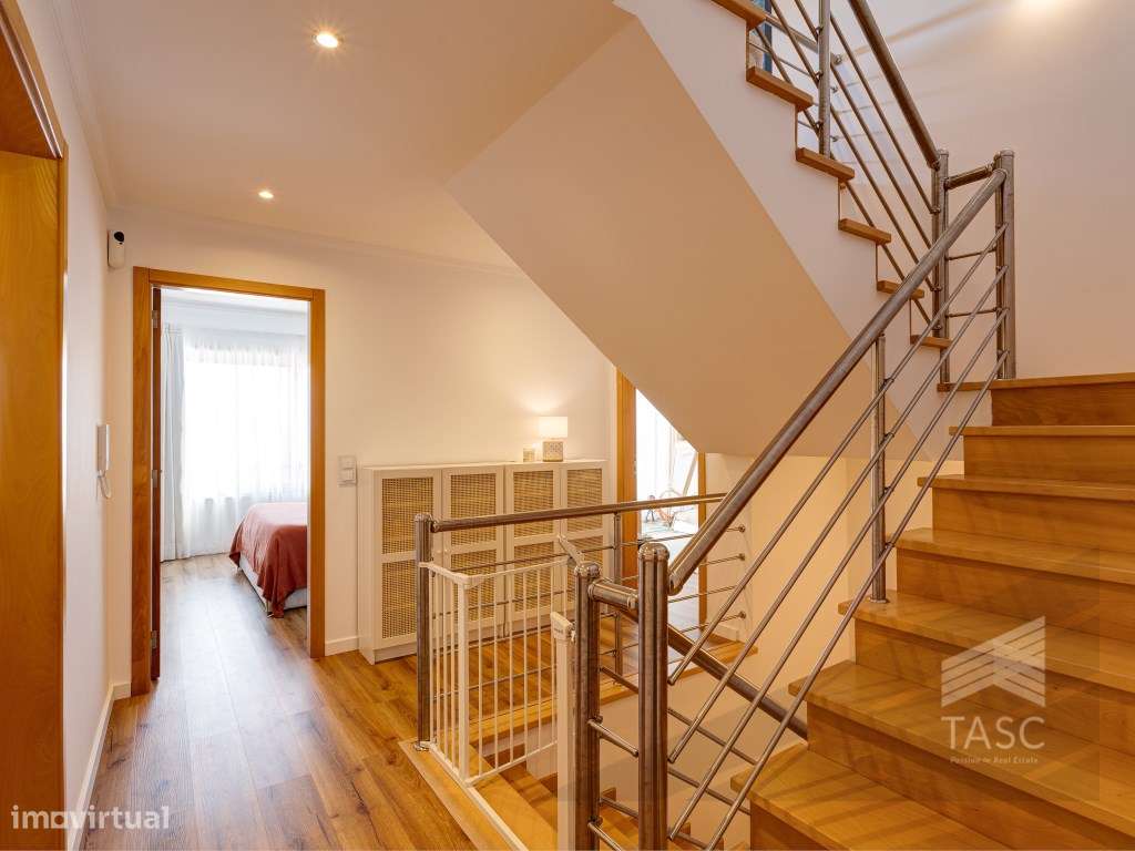 Moradia Geminada em Bicesse-21