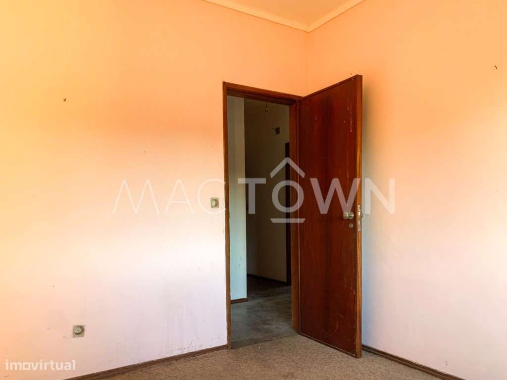 MORADIA T6 ENTRONCAMENTO-9