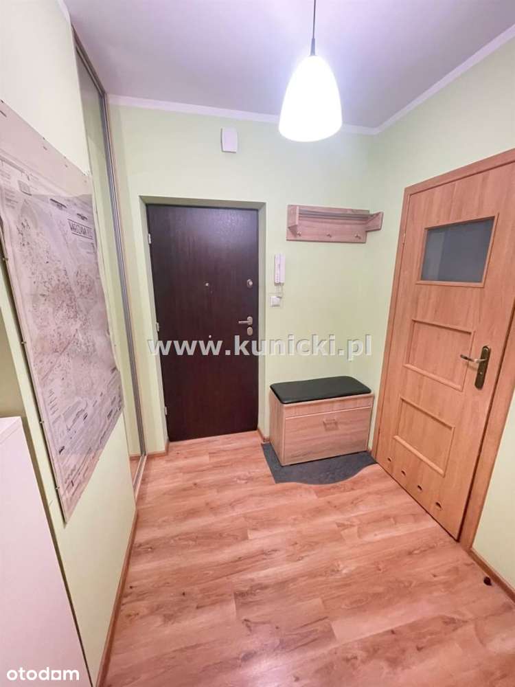 Mieszkanie na start w stolicy!-8