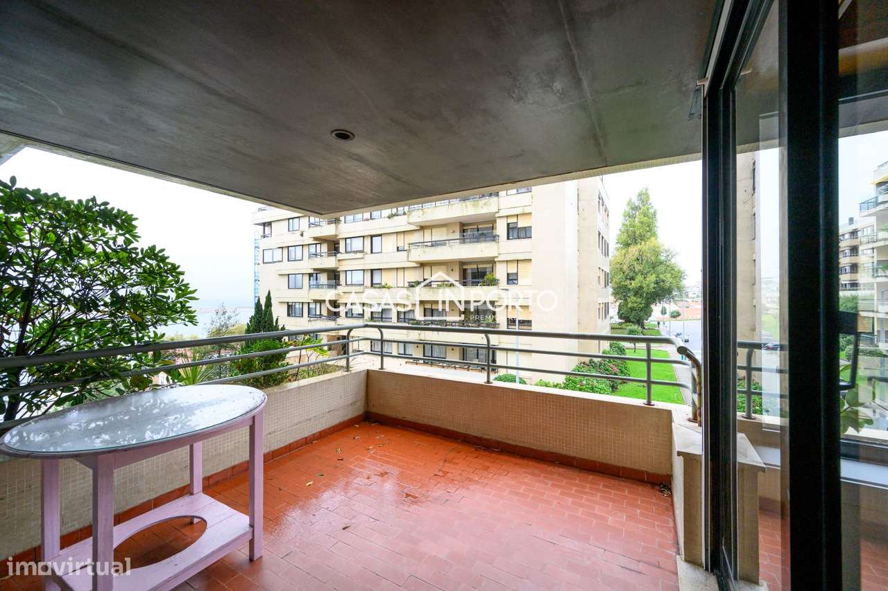 Apartamento T4 com vista rio na Quinta de Miramar, na Foz - Grande imagem: 4/36