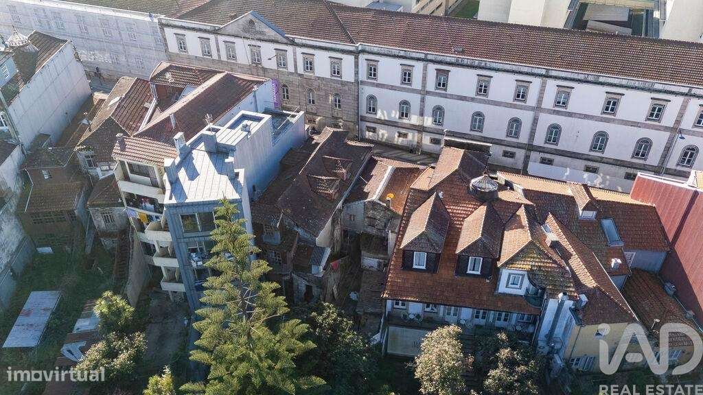 Prédio em Lordelo do Ouro e Massarelos de 161 m2 - Grande imagem: 4/8