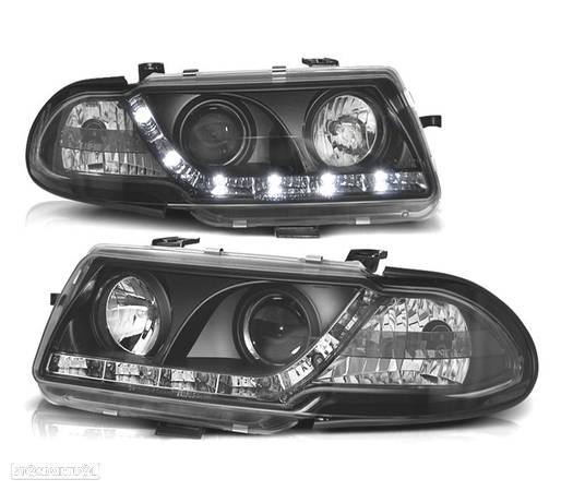 FARÓIS COM LUZ DIURNA PARA OPEL ASTRA F 91-98 FUNDO PRETO - 1