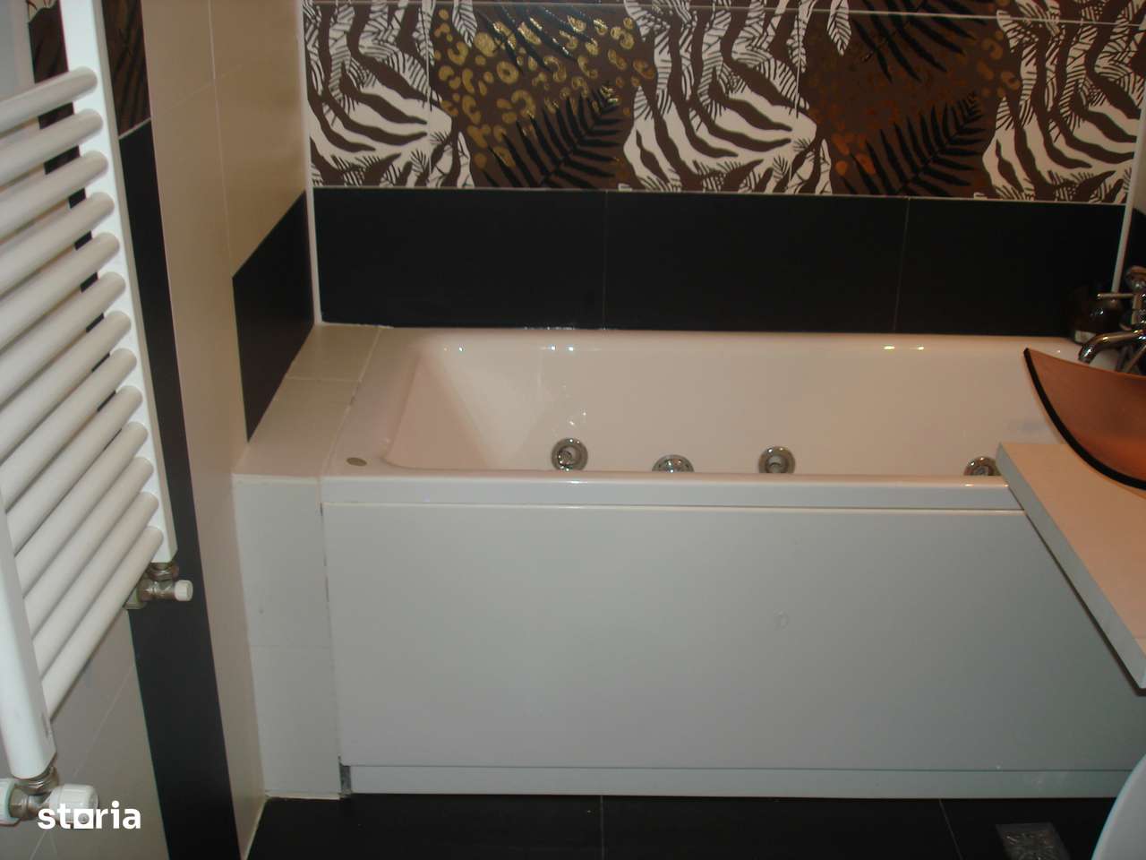 Garsoniera Trivale, bloc nou, mobilata, centrala-8