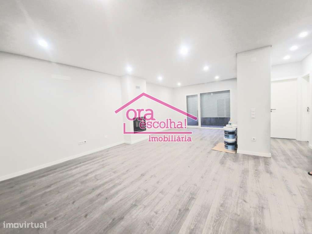 Moradia NOVA T4 de gaveto em lote de 290 m2 em Fernão Ferro! - Grande imagem: 3/15