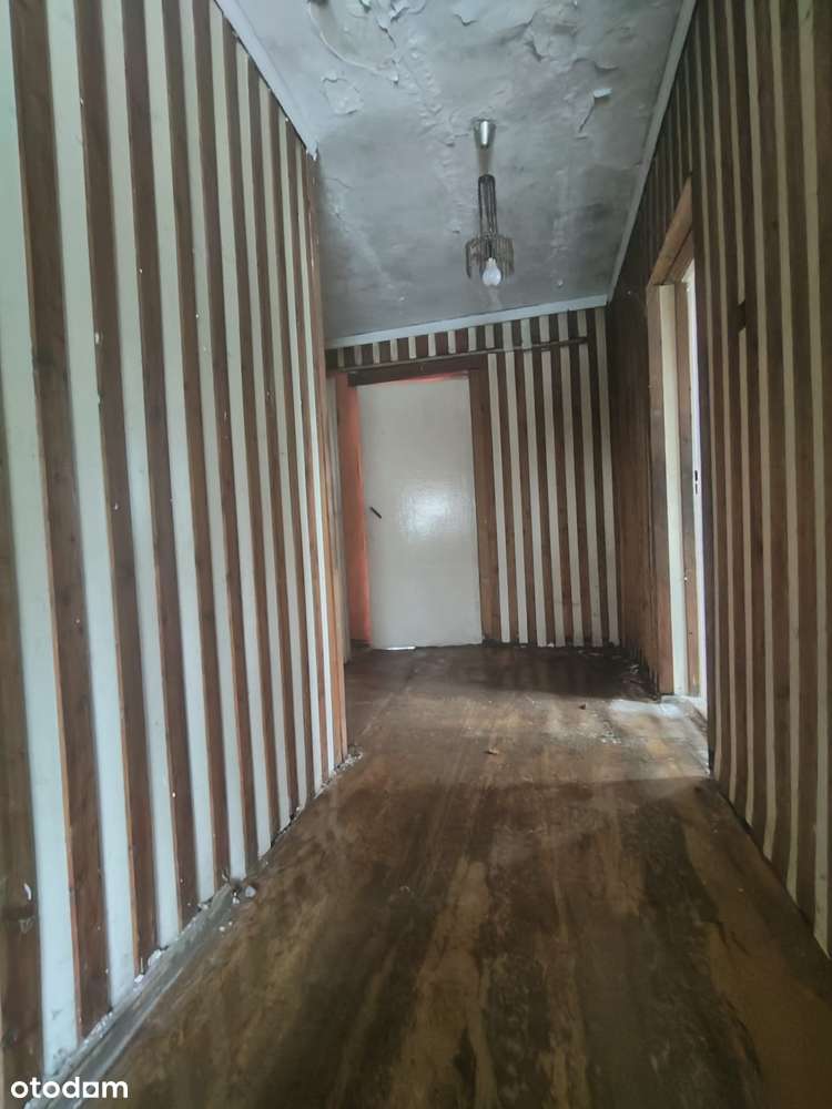 Dom Parterowy do Generalnego Remontu-10