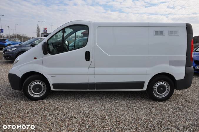 Opel Vivaro - 6