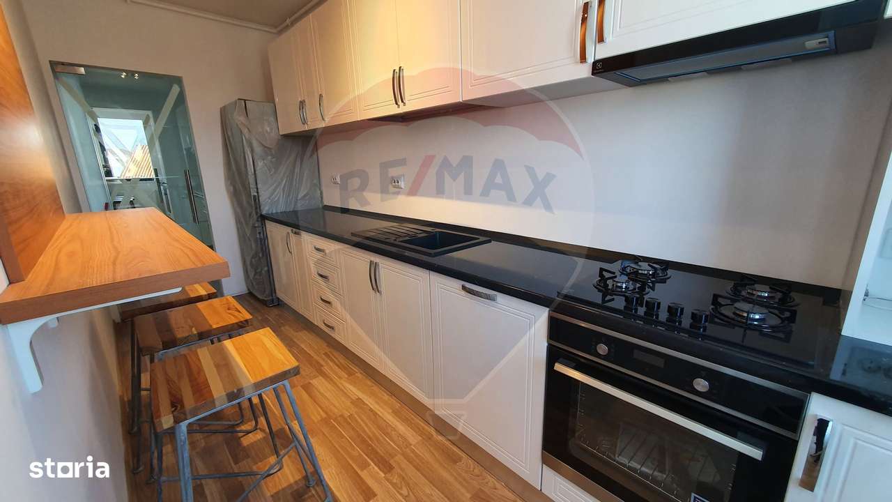 Apartament cu 2 camere, 77 mp V4 - Imagine principală: 2/7