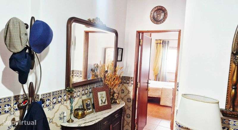 Apartamento T2 no Centro de Sines; Portugal–Impecável! - Grande imagem: 5/12