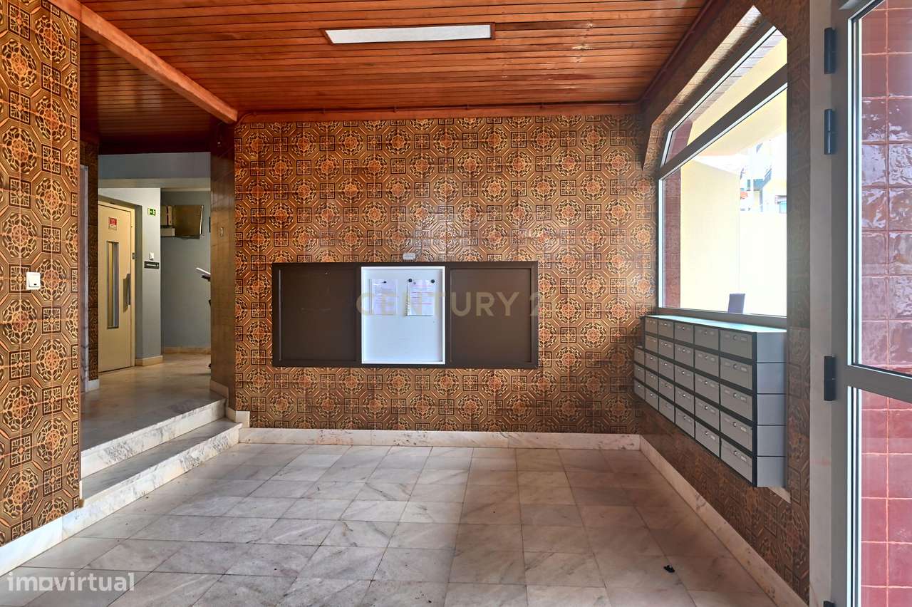 Moderno T1 para venda em Fontainhas perto do centro de Cascais - Grande imagem: 4/20