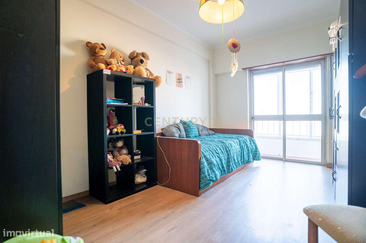 Apartamento T3 São João da Talha-21