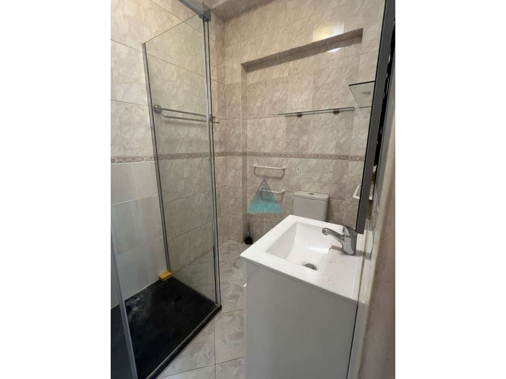Apartamento T2 Paivas Velhas 1º andar-6