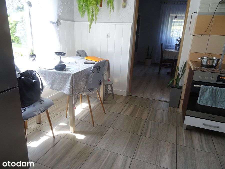 Trzebnica , 100m2 , 3 pokoje , 1 łazi, GARAŻ OGRÓD-10