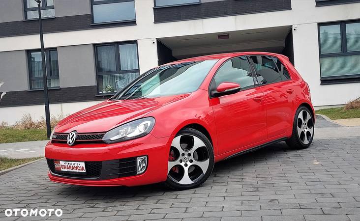 Volkswagen Golf 2.0 GTI adidas - 6