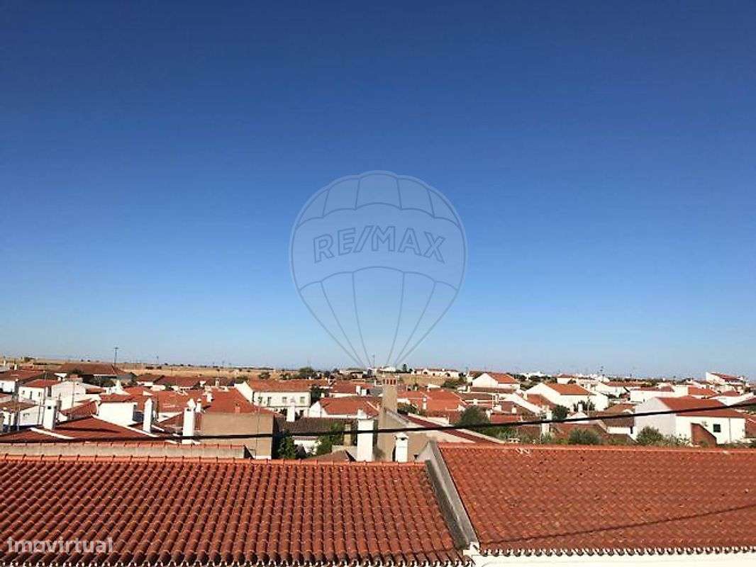 Moradia T2 para venda-21