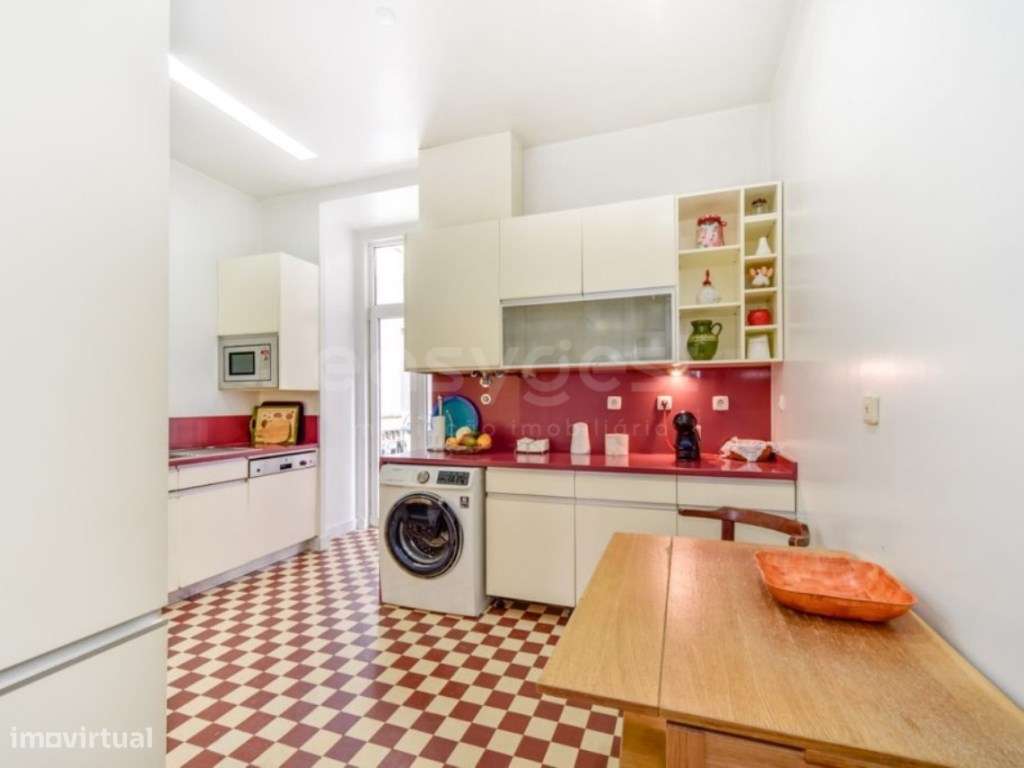 Apartamento T2 na Baixa de Lisboa-7