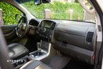 Nissan Navara 3.0 D V6 - 30