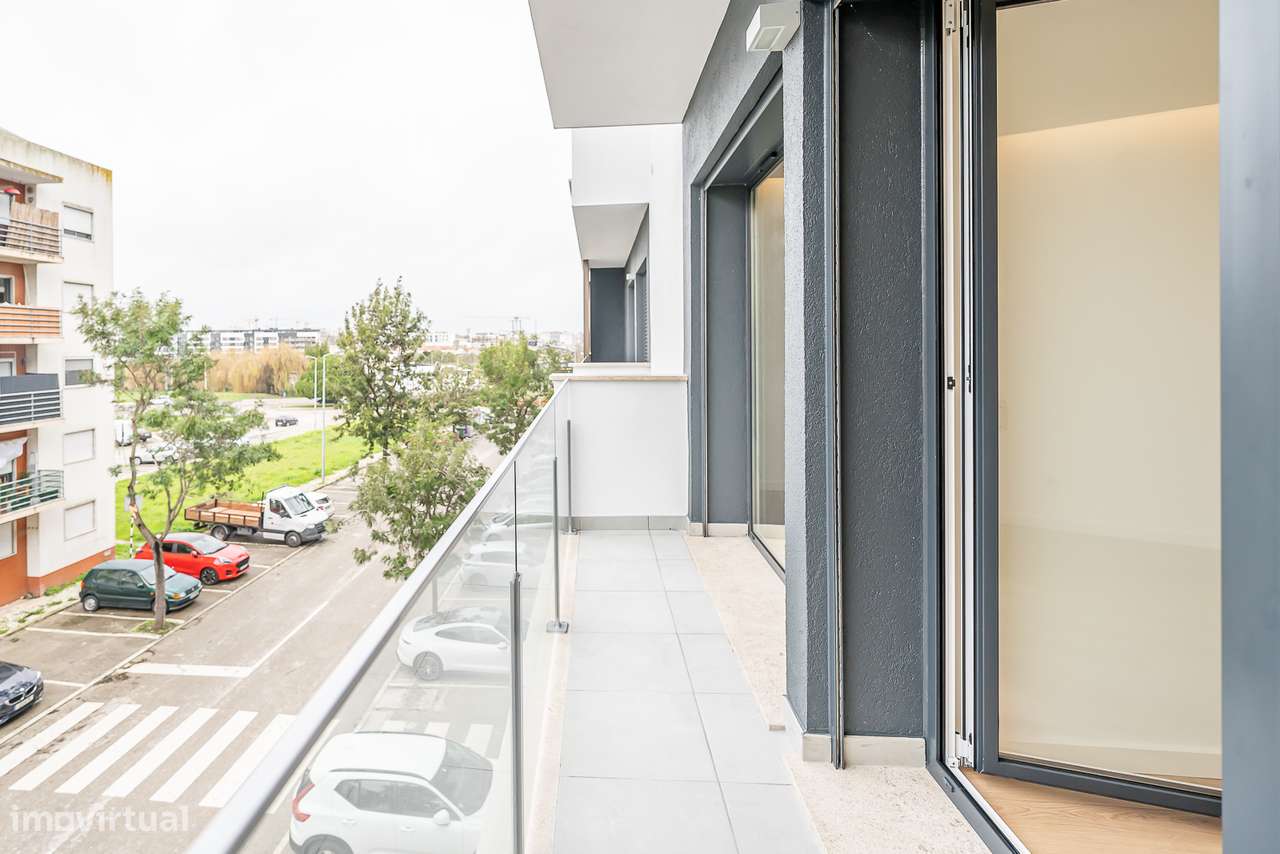 Lindíssimo Ap. 3 assoalhadas novo 2025 Grandes Varandas Churrasqueira-13