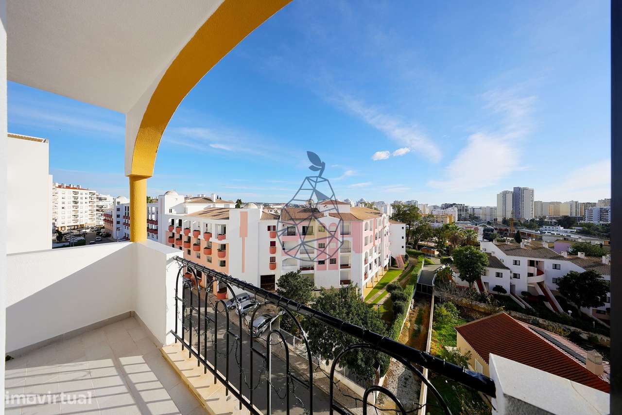 Apartamento T2 virado a Sul , com Garagem na Vila Rosa - Portimão-23