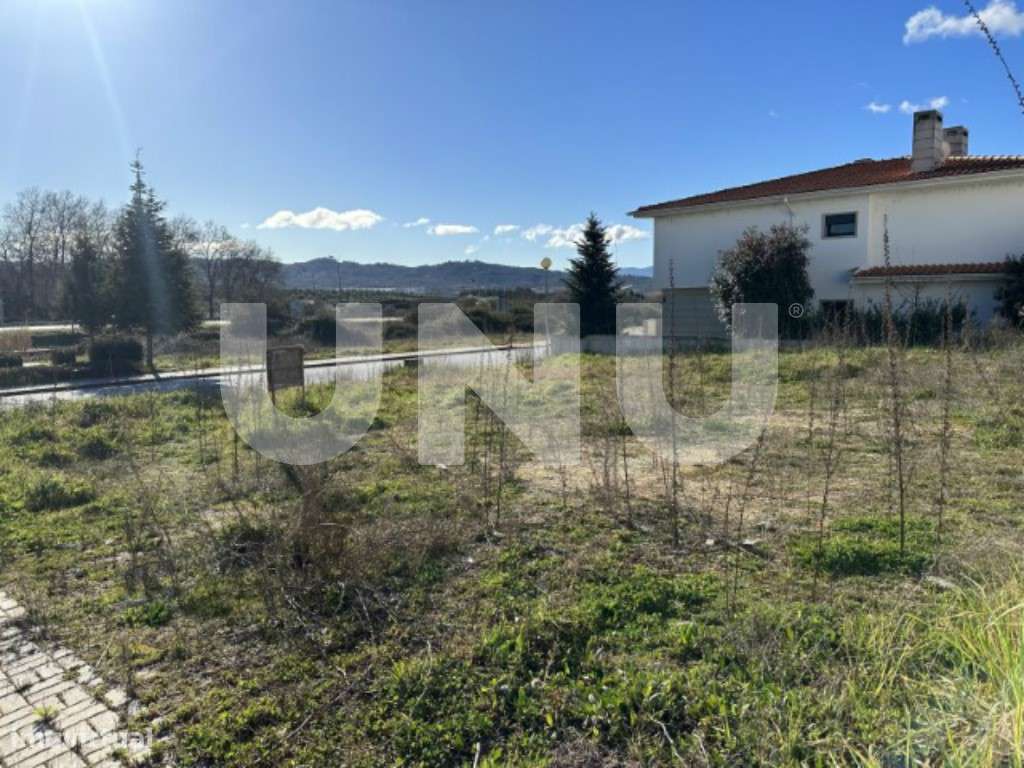 Lote de terreno urbano para venda junto à Urbanização Belo Zêzere, ... - Grande imagem: 4/8