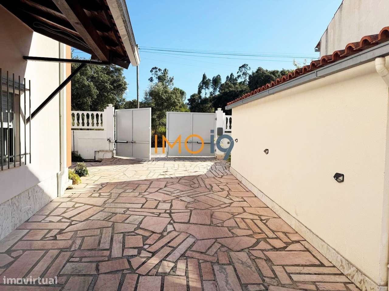 Moradia T5 com Piscina – Um refúgio a 5 minutos de Fátima-28