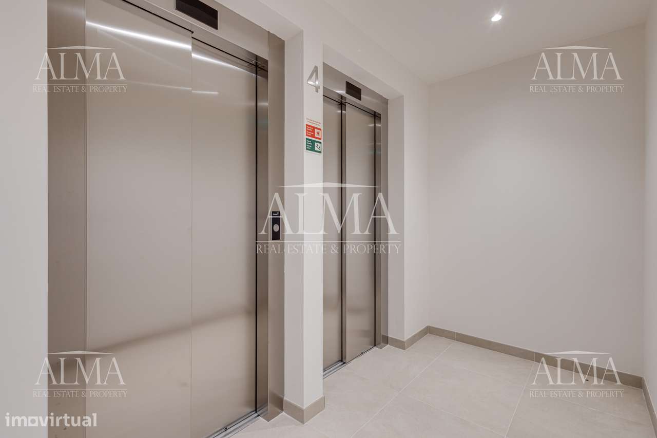 Apartamento T4 novo  na Senhora do Porto-27