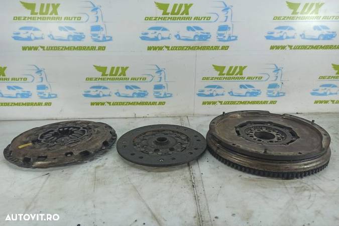 Kit volanta cu ambreiaj 31250-05120 2.0 2.2 d Toyota Corolla E140  [din 2006 pana  2010] seria - 1