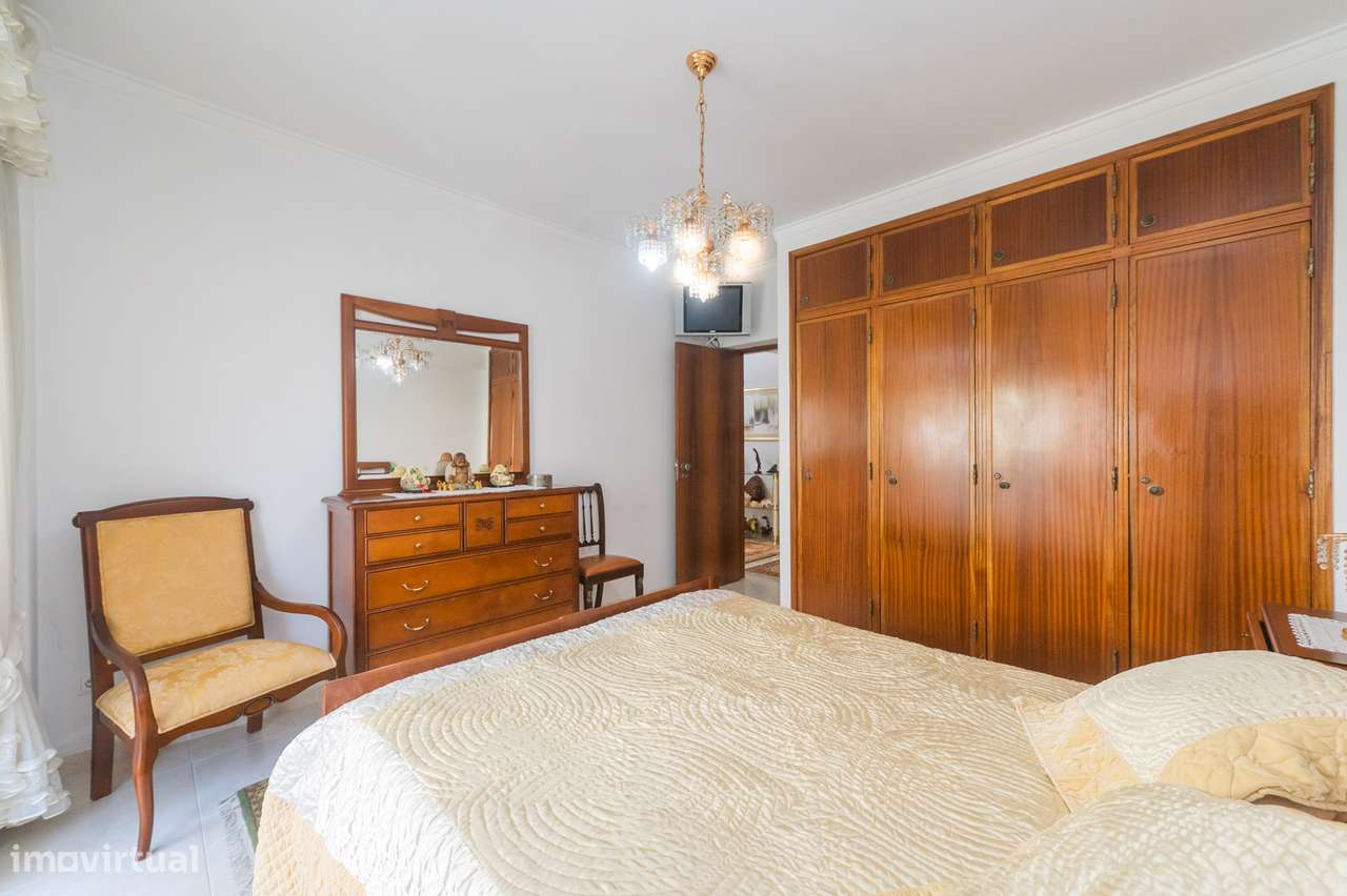 Apartamento T3 - Póvoa Santo Adrião-13