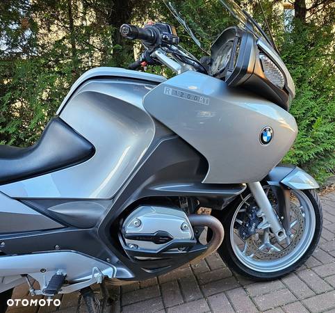 BMW R - 8