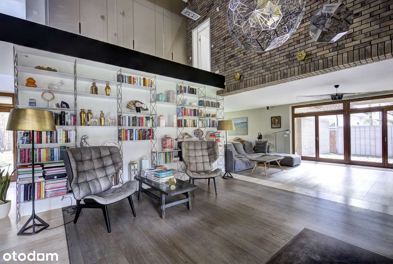 Dom z niepowtarzalnym charakterem w kameralnej Jazgarzewszczyźnie - Pełny obrazek: 4/20