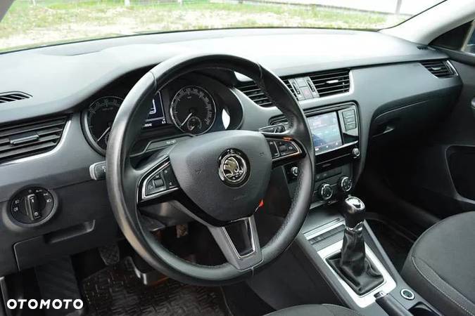 Skoda Octavia 1.6 TDI SCR Ambition - 12