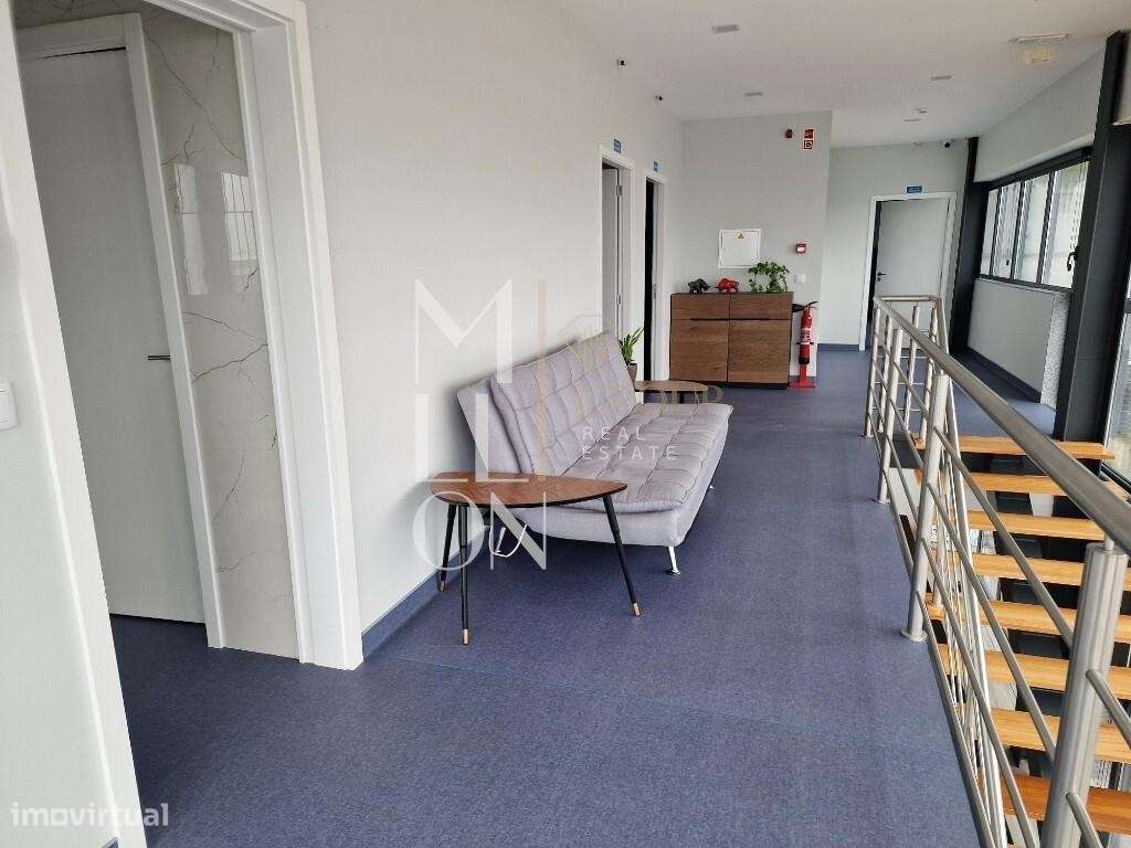 Armazém Santa Maria da Feira - Grande imagem: 2/17