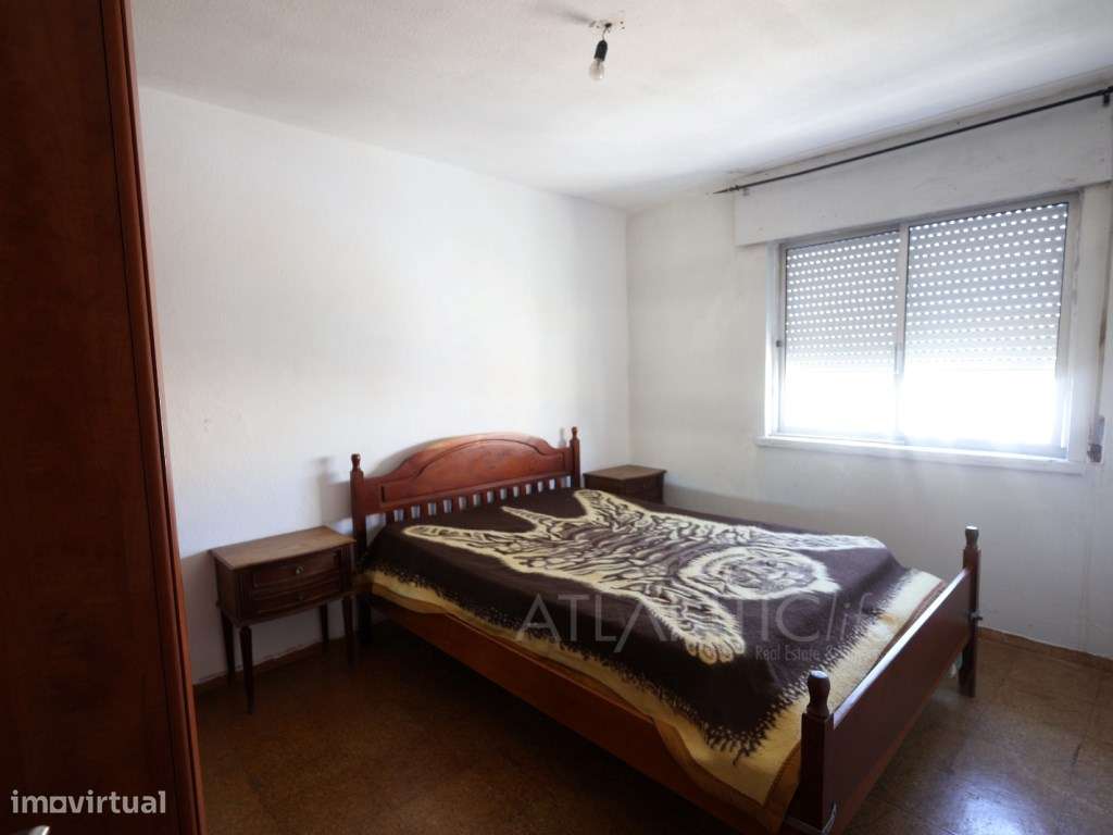 Apartamento T3 Santo António dos Cavaleiros-9