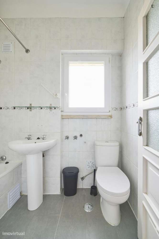 Quarto - localizado em Entrecampos Lisbon - Grande imagem: 3/9